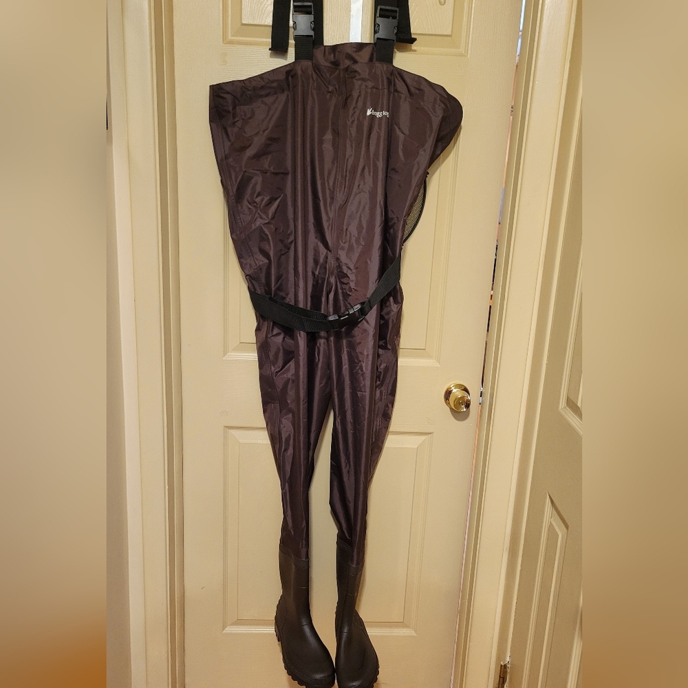 Frogg Toggs Men's Brown Cleated Waders - Size 12 - New With Tags - New In Box - Picture 4 of 5